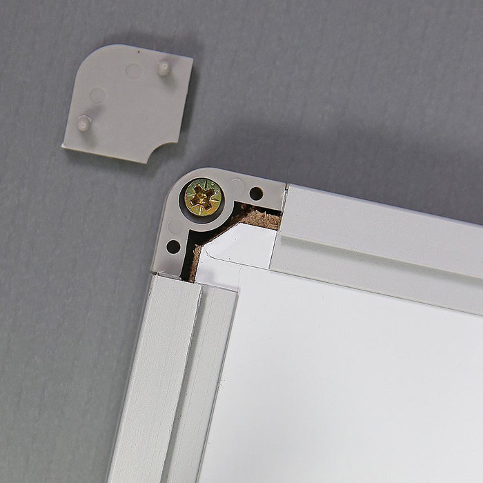 Whiteboard BASIC magnetisch lackiert – 30 x 45 cm bis 200 x 120 cm