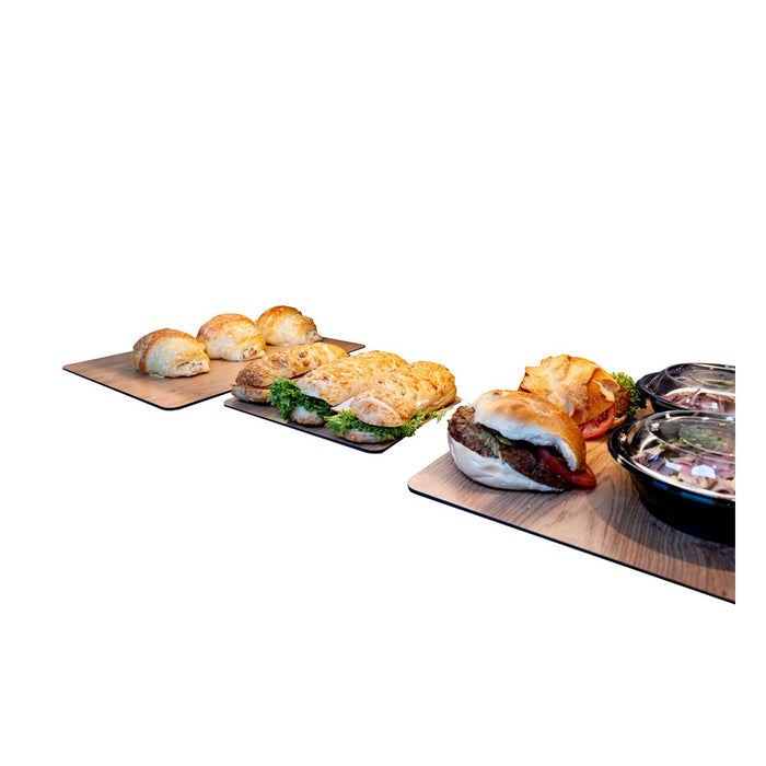 Auslegeplatten Eiche Premium in verschiedenen Größen mit Snacks und belegten Brötchen
