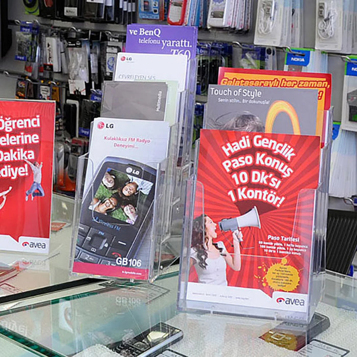 Acryl Tischaufsteller für Prospekte und Flyer im Format A4, A5 und M65