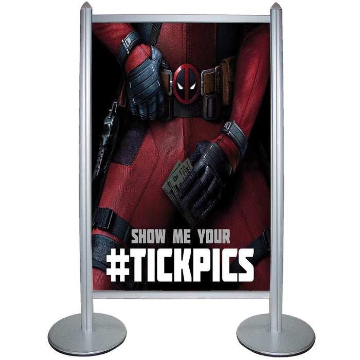 Bannerwand MultiStand als mobile Messewand mit Werbebanner für Messen, Events und Ausstellungen