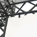 Schwarzer Top Clip zur Befestigung von Bannern an CROWN TRUSS 15 Traversensystemen in der Anwendung am Banner von einer Messewand