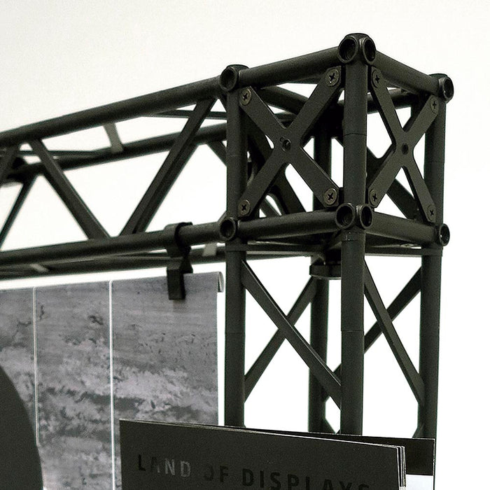 CROWN TRUSS Aluminium Profil mit Klebeband in Silber für Messewände und Traversensysteme