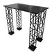 Schwarze rechteckige Tischplatte montiert auf einem CROWN TRUSS Messecounter