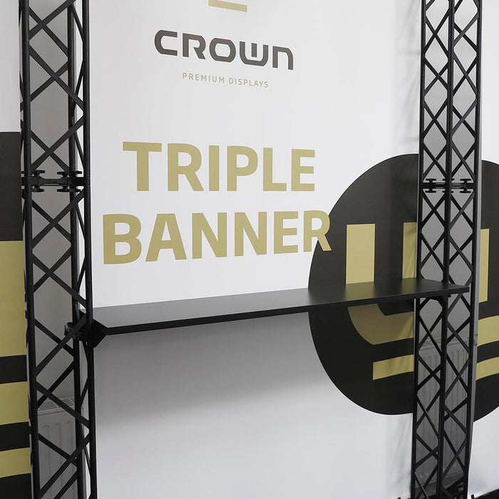 CROWN TRUSS Traversensystem mit Regalhalter und Regalboden im modernen Messebau