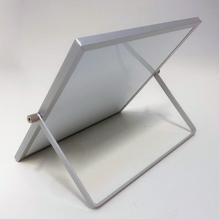 Doppelseitiges Mini Whiteboard mit Aluminiumrahmen und stabilem Tischständer