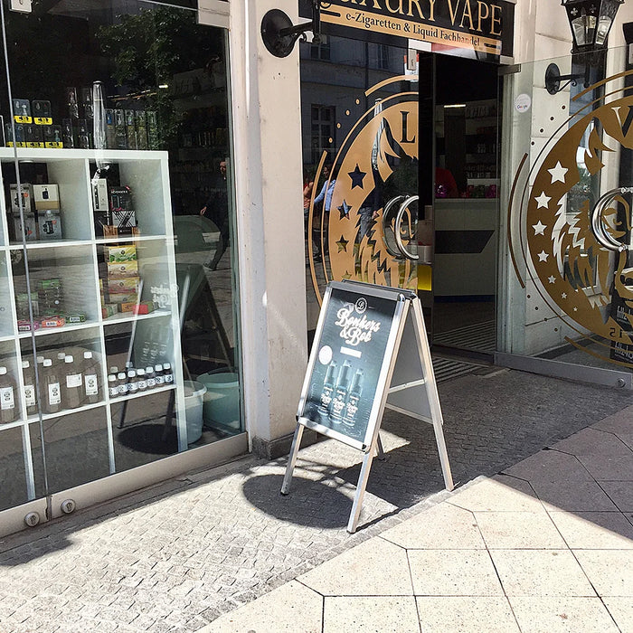 Kundenstopper im Einzelhandel zur Ansprache von Laufkundschaft