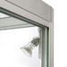 LED-Spot an der Glasvitrine Duo ohne Schrank in Silber, Detailansicht