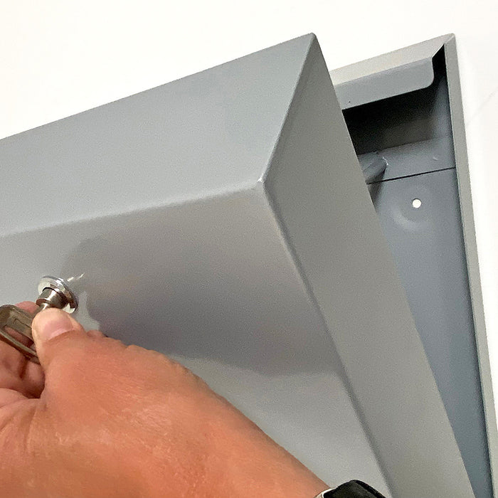 Montageplatte auf der Rückseite des Hundebeutelspenders für Wandbefestigung