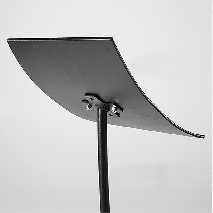 Detailaufnahme der gebogenen Präsentationsfläche des Infoständers Curved