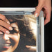 Klapprahmen 32 mm in Silber mit Rundprofil – Transparente Frontfolie über dem Plakat