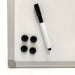 Schwarzer magnetischer Whiteboard Marker mit vier Magneten im Lieferumfang