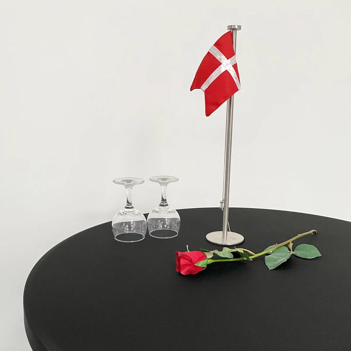 Stehtisch 110cm rund klappbar für Events mit schwarzer Stehtisch-Husse