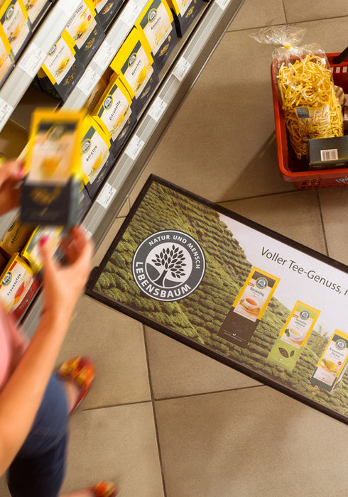 Bodenmatte 4xA4 mit Werbeposter im Supermarkt