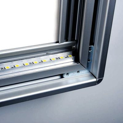 LED Info- & Menü-Schaukasten – Beleuchteter Schaukasten-abschliessbar-detailansicht