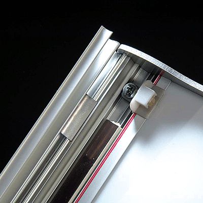 LED Werbestand Totem Elipse fuer Innenbereiche-detil