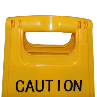 Warnaufsteller Rutschgefahr mit internationalem Piktogramm und hoher Sichtbarkeit