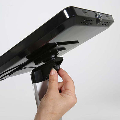 Dreh- und Neigemechanik der Tablet-Aufnahme am Infoterminal