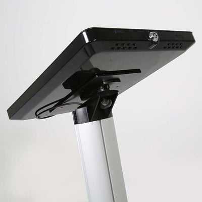 Gesamtbild iPad-Staender mit hohem Standfuss in Schwarz-Alu