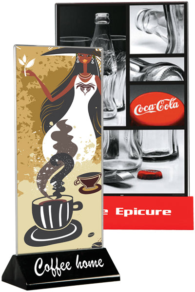 Acryl-Tischaufsteller Pyramid für Tagesangebote in Cafés