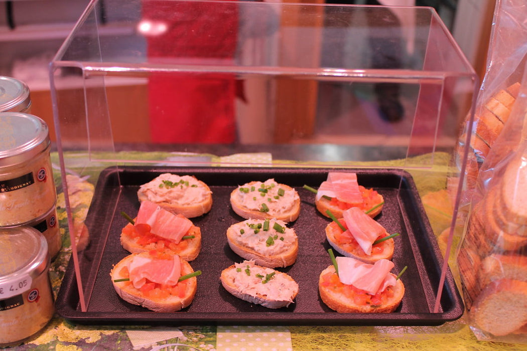 Acryl-Snackspender mit Deckel und stabilem Tablett – ideal für Proben, Häppchen und Buffet-Snacks