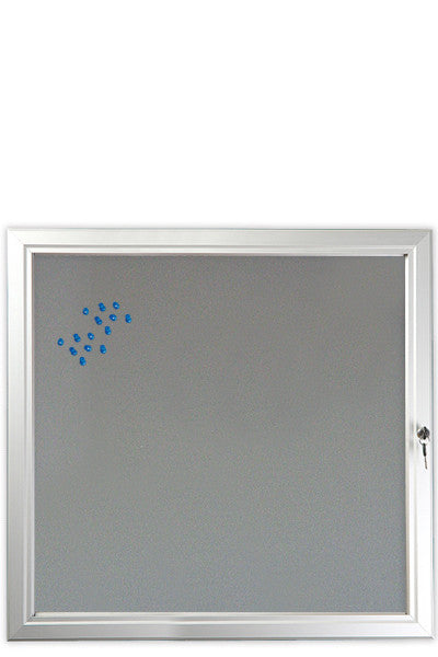 Info-Schaukasten 12×A4 – Aluminiumrahmen, Filzrückwand & Polycarbonat-Scheibe