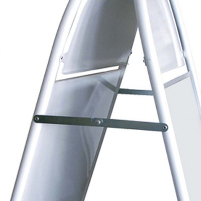 Kundenstopper mit Logoplatte Expo Gotik Lux als langlebiger Werbeaufsteller für Cafés, Restaurants und Einzelhandel