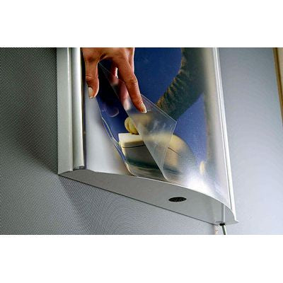 LED Menüboard Convex – LED-beleuchtete Speisekartenhalterung für Innenbereiche