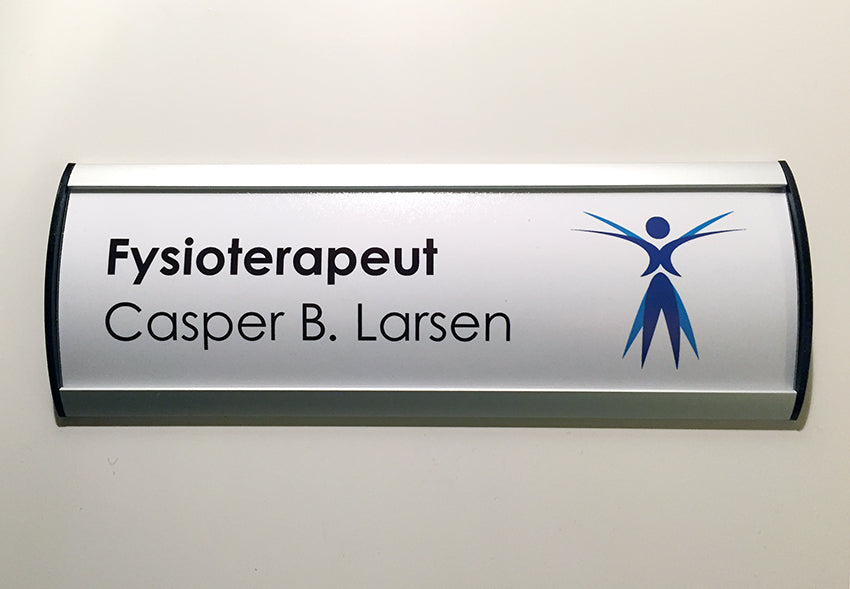Professionelles Praxisschild für Physiotherapie und medizinische Einrichtungen