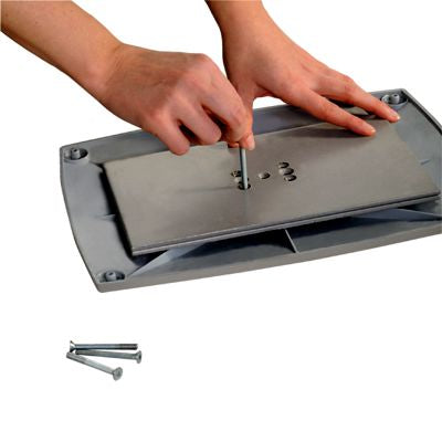 Moderner Prospektständer Alu Acryl – Modell Pillar für Lobby und Messe mit stabilem Fuß