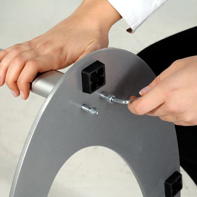 Moderner Prospektaufsteller mit 12 transparenten A4-Acrylfächern für Broschüren.