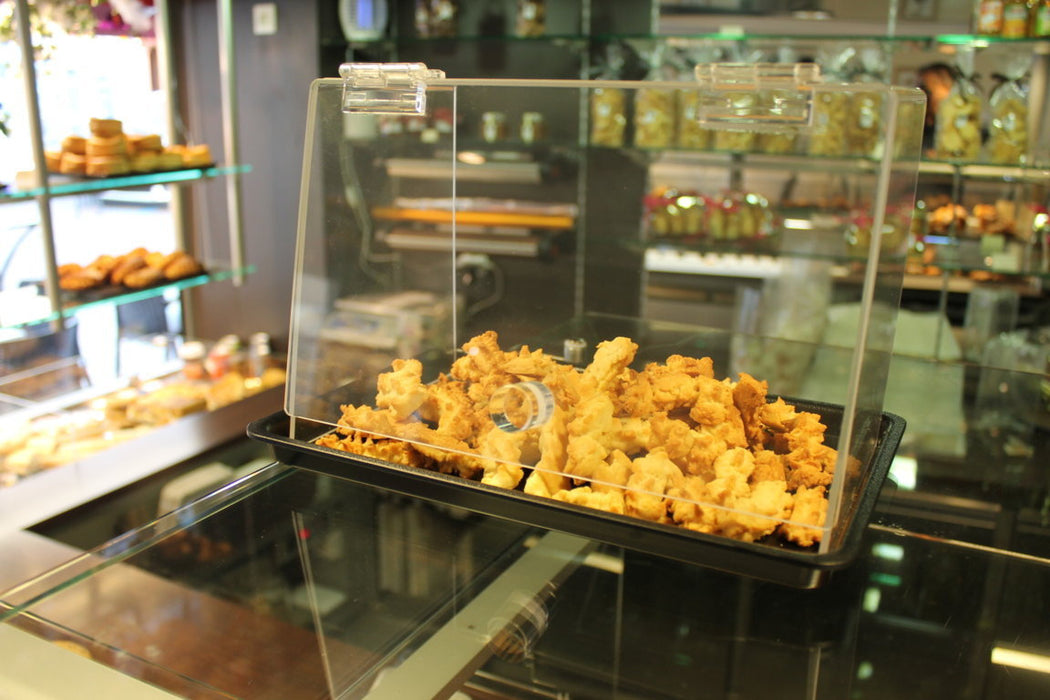 Snack-Display aus Acrylglas für Bäckereien, Cafés und Gastronomie-SB-Bereiche