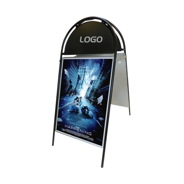 Straßenständer Gotik Budget mit Logoplatte aus Stahl für den Außenbereich