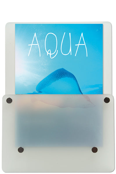 Tisch-Prospekthalter matt Acryl A4 – eleganter Aufsteller für Flyer