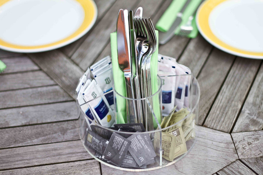 Transparenter Utensilienhalter für SB-Bereiche in Café und Hotel